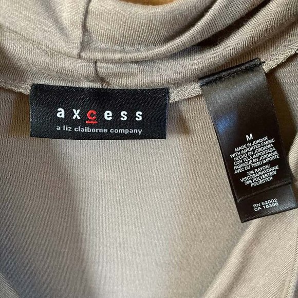 Axcess Sleeveless Medium Top with Matching Belt - Picture 3 of 3